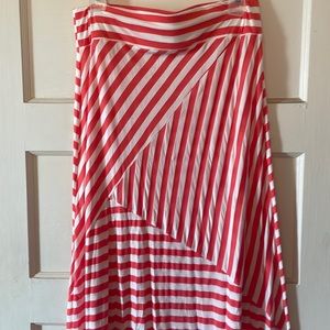 Stripped Maxi skirt